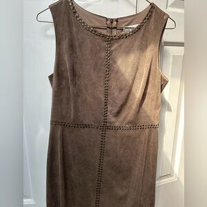 NewYork & Co Stretch STUDDED Brown Suede-Leather-Like. Sleeveless,Washable. Sz 4